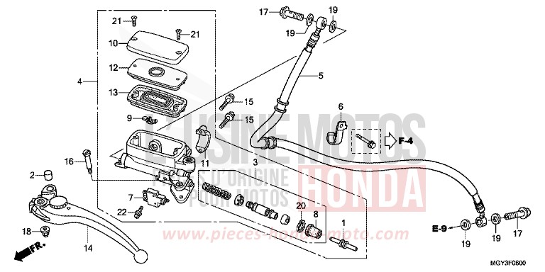 MAITRE-CYLINDRE von VFR800X „Crossrunner“ MAT BULLET SILVER (NH389) von 2012
